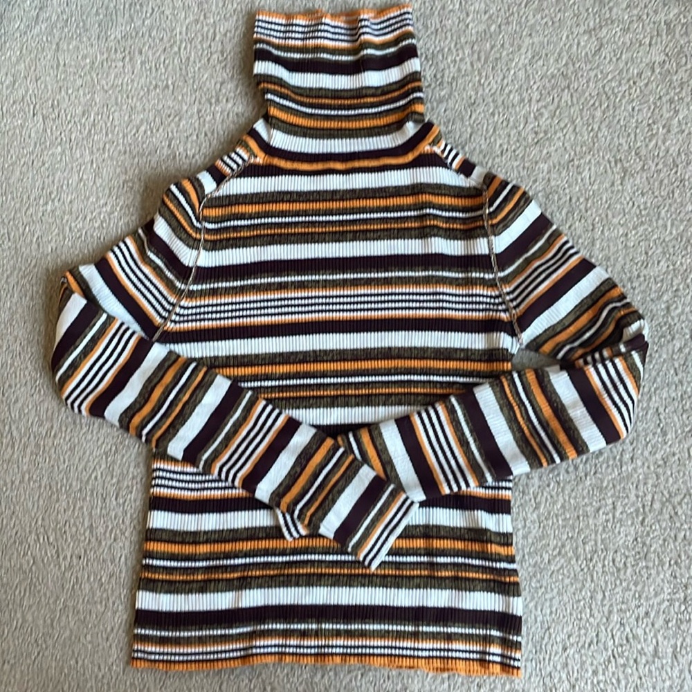 Urban outfitters, multicolored turtleneck